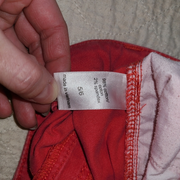 Maurices Red Shorts Sz 5/6 Like New - Picture 5 of 12
